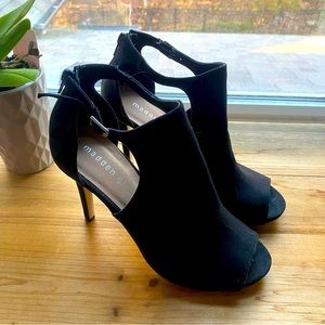 Madden Girl Black Soft High Heeled Shoe Women’s Shoes Holiday Christmas Outfit 8